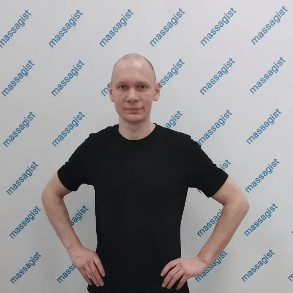 Масажист Євген, спеціаліст студії Massagist